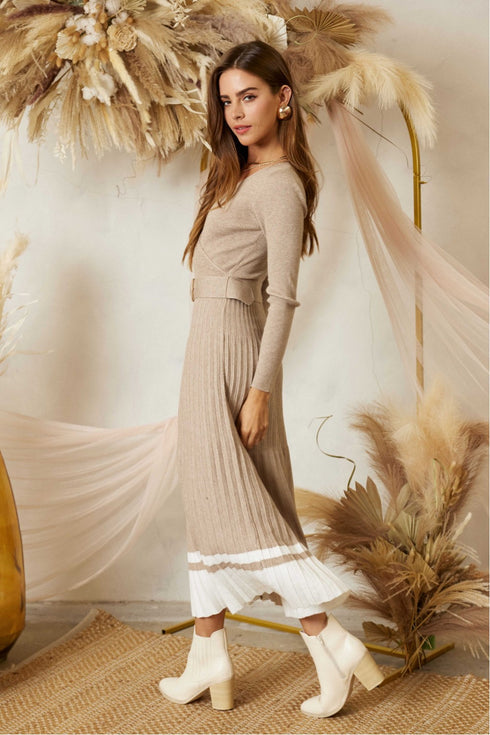 WAIST BELT PLEATED DRESS